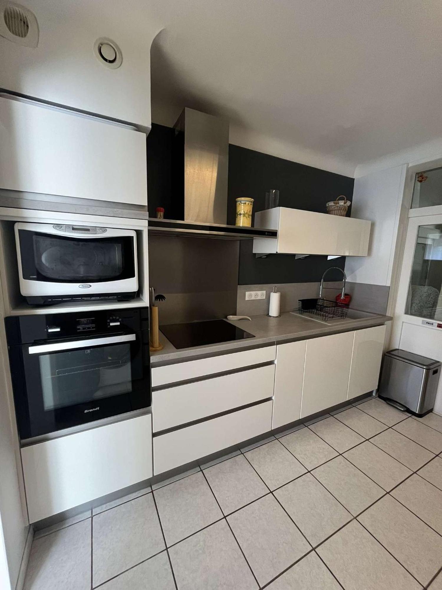 Le Beau Sejour - Elegant Et Spacieux- Proche Aeroport Apartment Beauvais